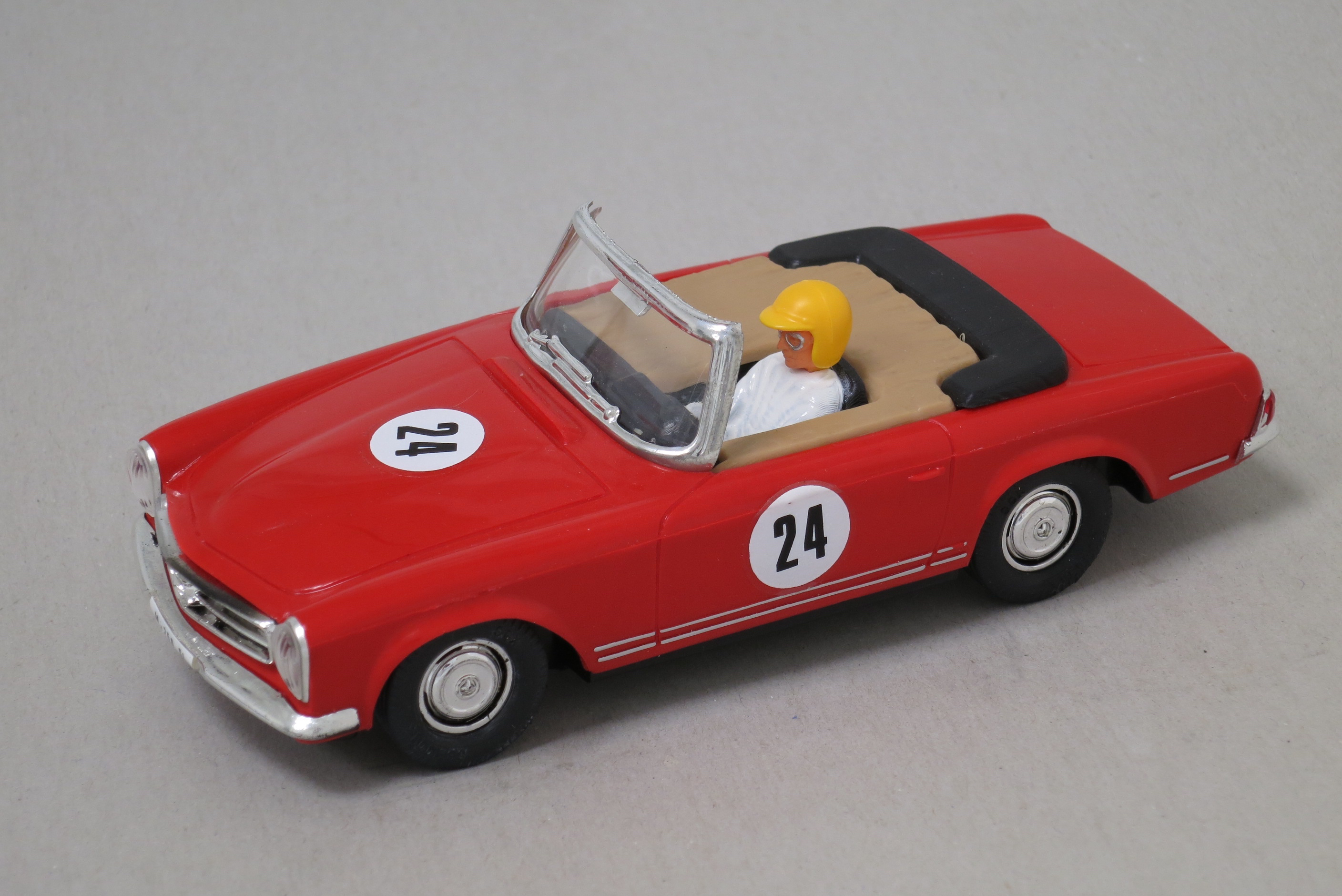 943 Mercedes 250 SL ,C-32 vintage.jpg