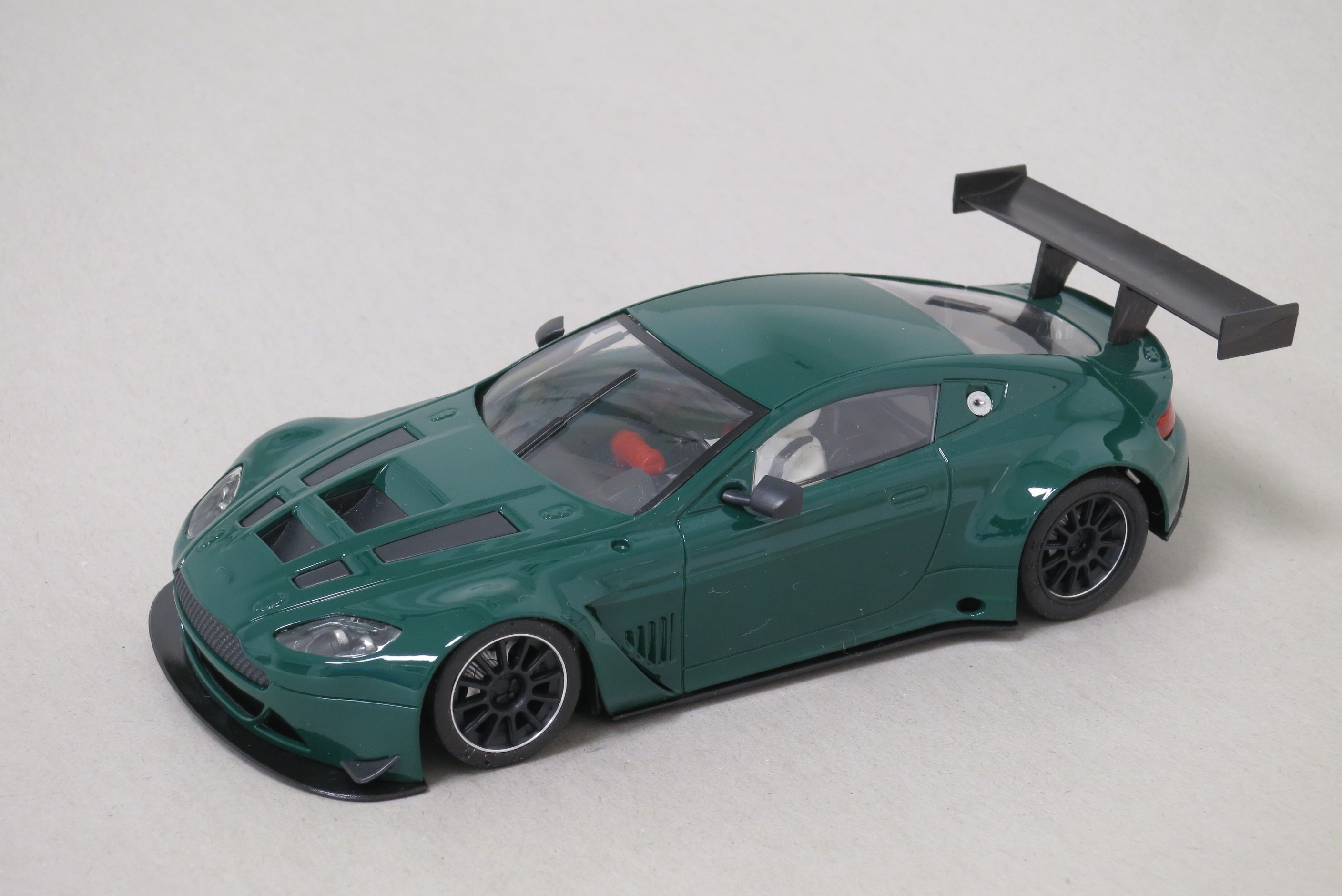 1156 Aston Martin V12 Vantage ,1167.jpg