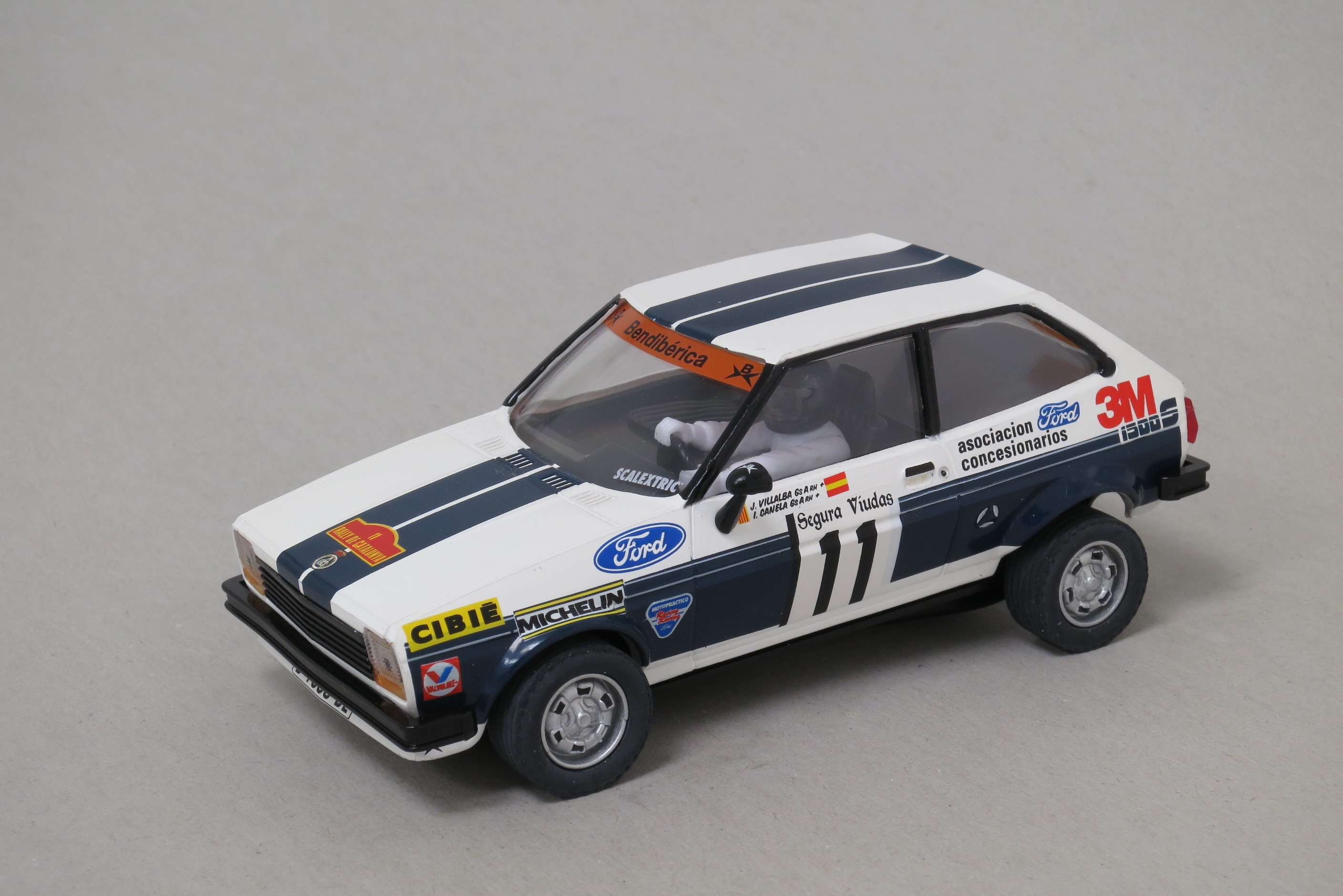 1369 Ford Fiesta 1600 ,sa14.jpg