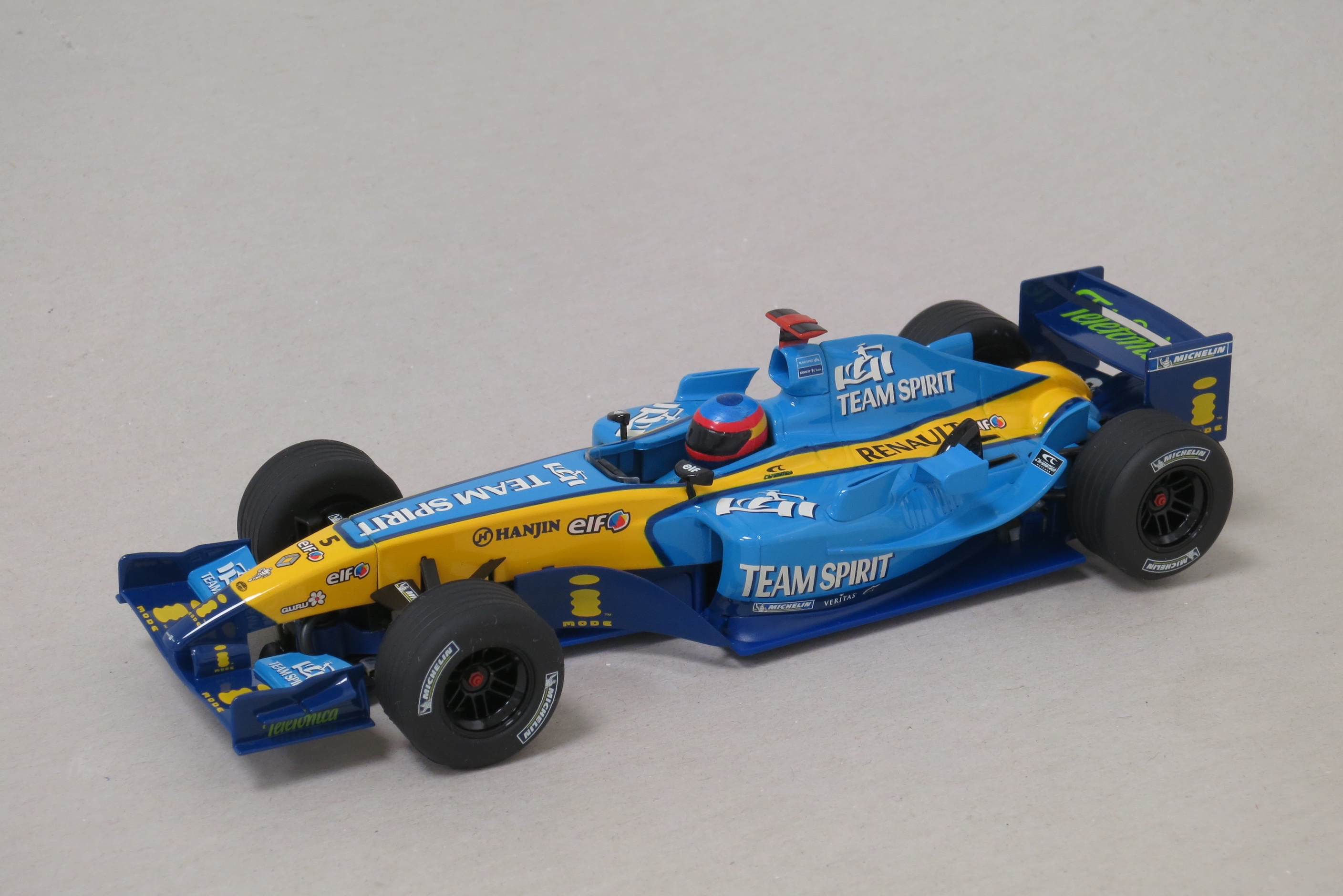 1500 Renault R25 ,H2649.jpg