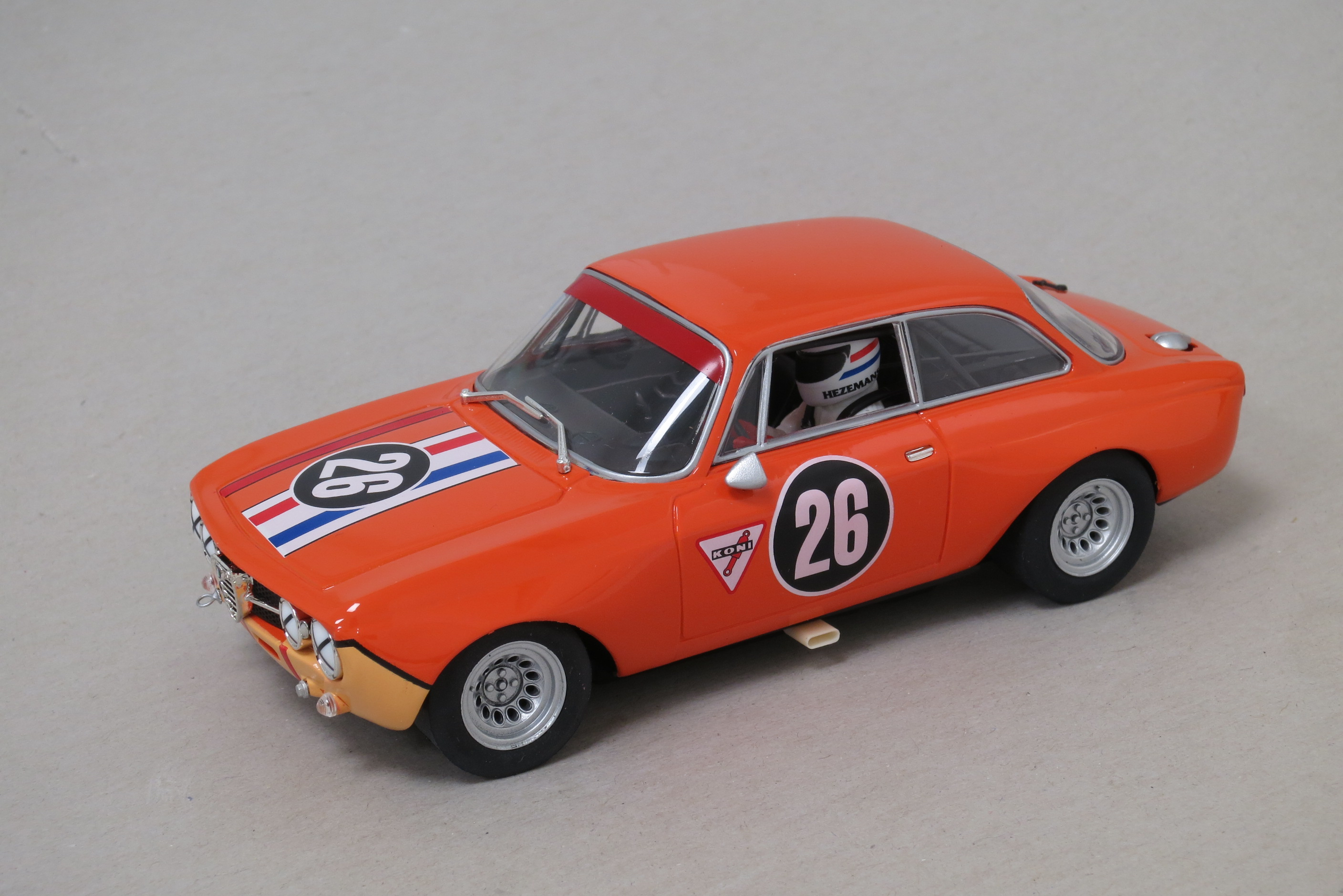 1883 Alfa Romeo Giulia GTAm ,88165(A1102).jpg